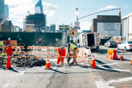 Safety Applications in Architectural Sites & How to Ensure the Safety of Construction Sites?- سلامة مواقع البناء