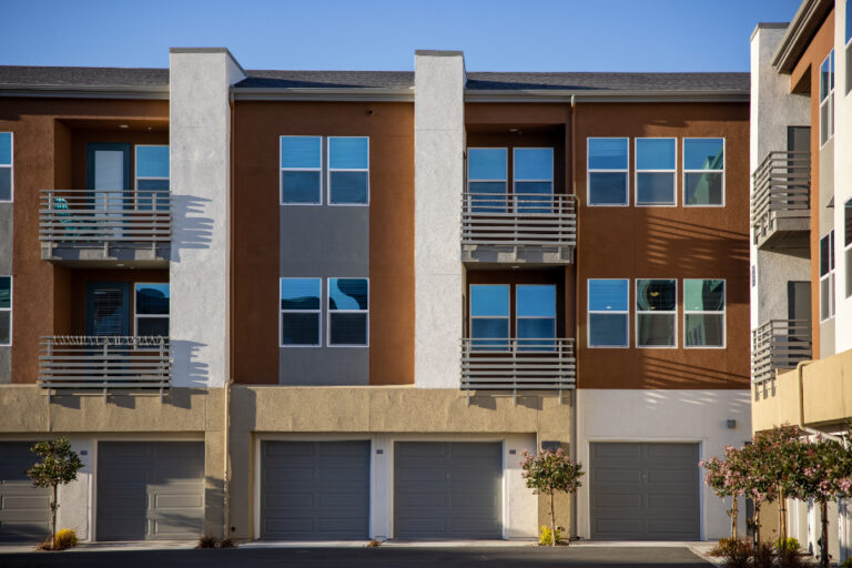 MICRO-APARTMENTS الشقق الصغيرة