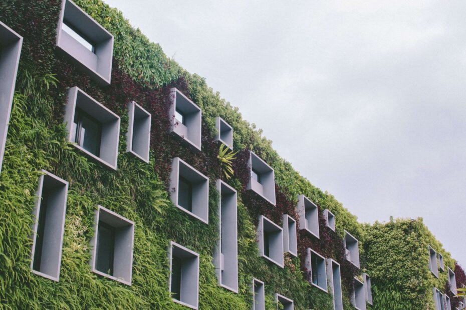 Design Strategies for Sustainable Architecture استراتيجيات التصميم للعمارة المستدامة