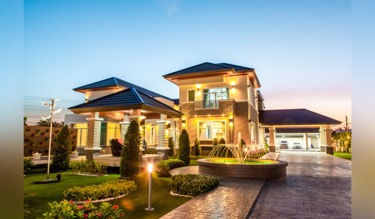 Challenges and solutions in designing luxury villas and palaces