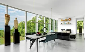 Reflections of architectural art on interior design