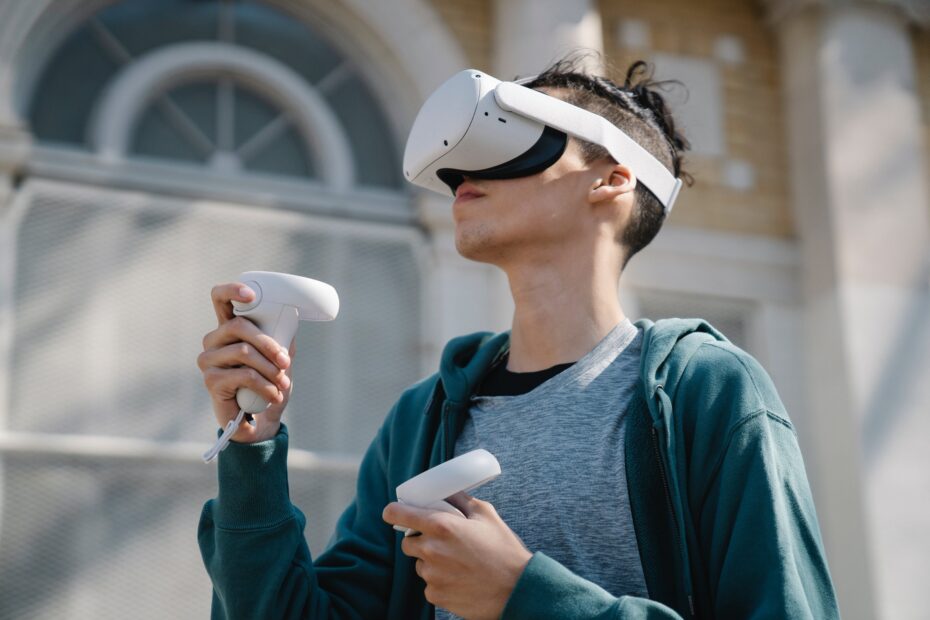 Virtual Reality الواقع الافتراضي