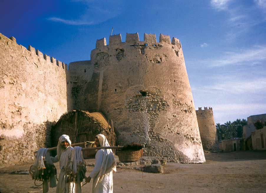 Preserving the Architectural Identity of Al-Qatif: Embracing Heritage in Modern Constructs الحفاظ على الهوية المعمارية في القطيف: احتضان التراث في المباني الحديثة
