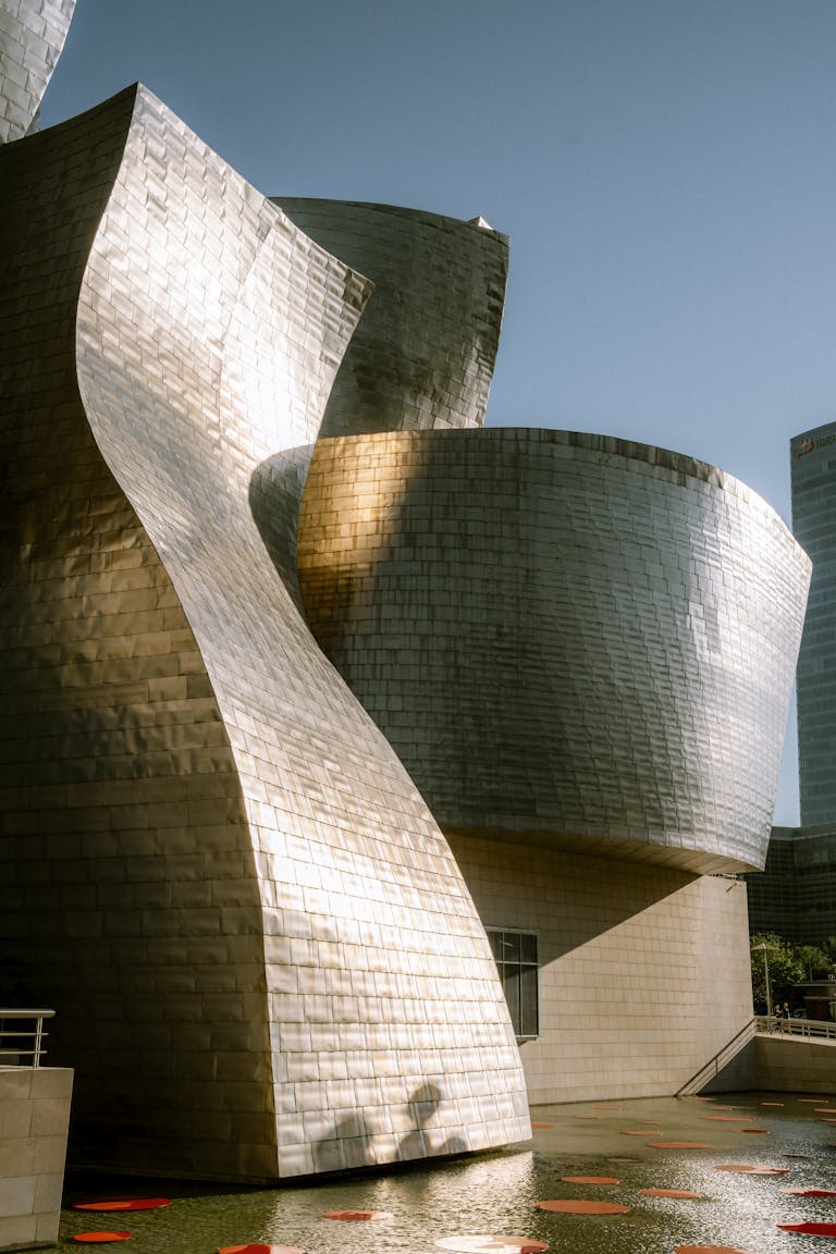Close-up of the Guggenheim Museum Bilbao showcasing its modern and iconic architectural curves.