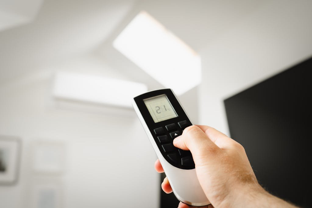 Wall-Mounted vs Floor-Mounted HVAC Units