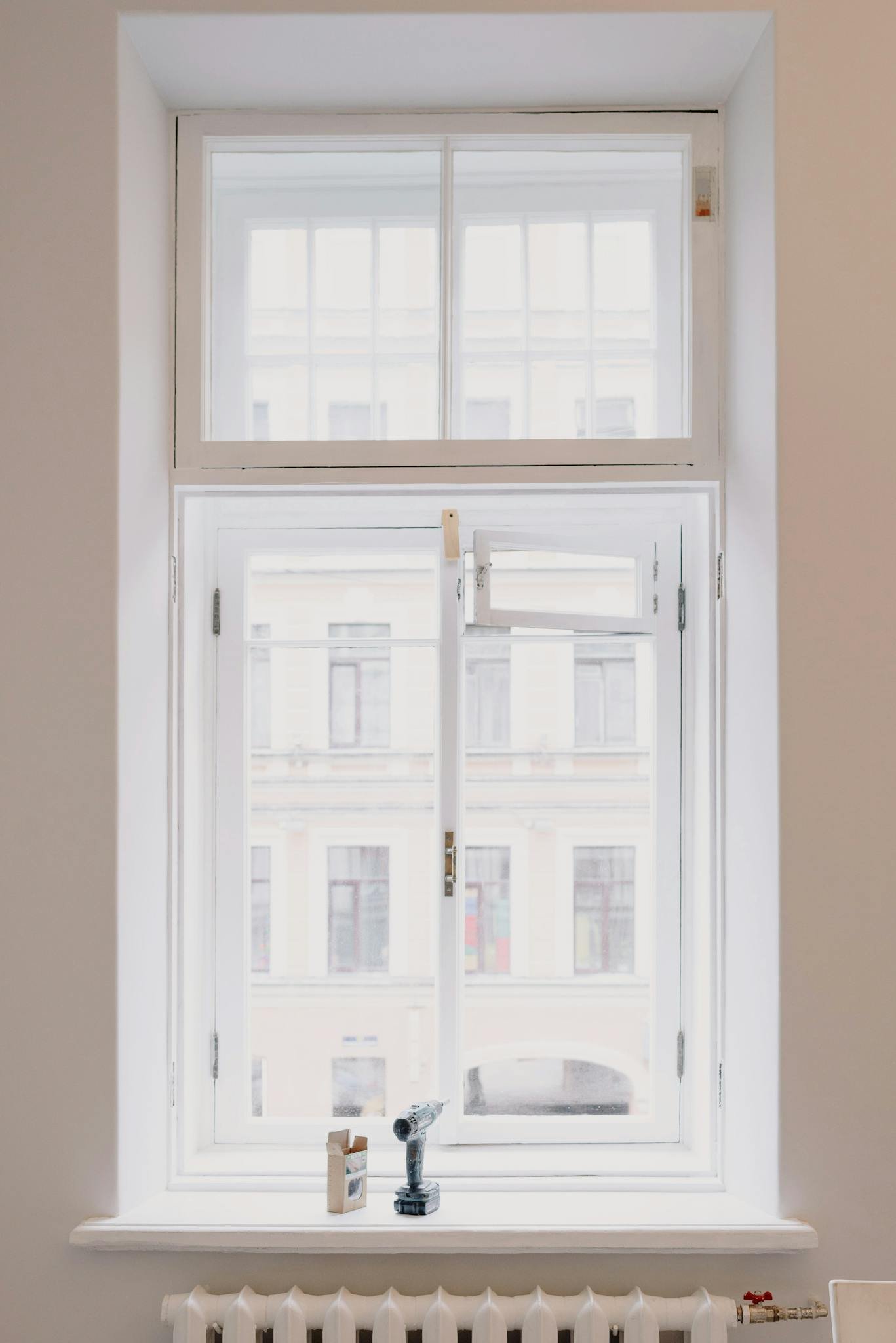 Energy-Efficient Windows: Double vs Triple Glazing, Materials, and ...