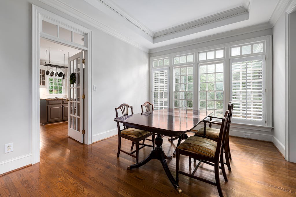 Large Windows vs Smaller Windows